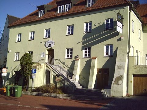 Das Bild kann leider nicht angezeigt werden.
