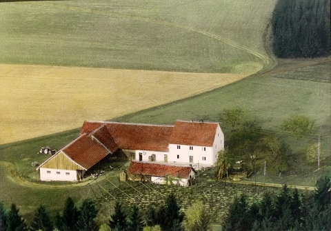 Das Bild kann leider nicht angezeigt werden.