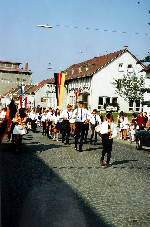 Das Bild kann leider nicht angezeigt werden.